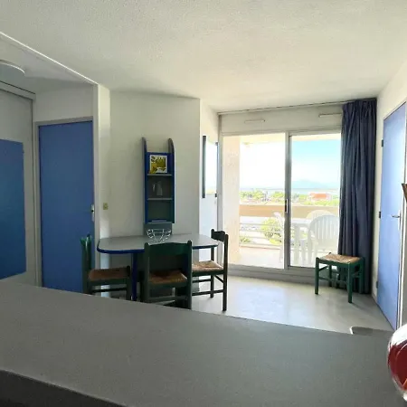 2 Avec Piscine Et Terrasse, A 50m De La - Fr-1-748-9 Canet-en-Roussillon