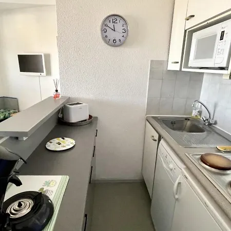 2 Avec Piscine Et Terrasse, A 50m De La - Fr-1-748-9 Apartment *