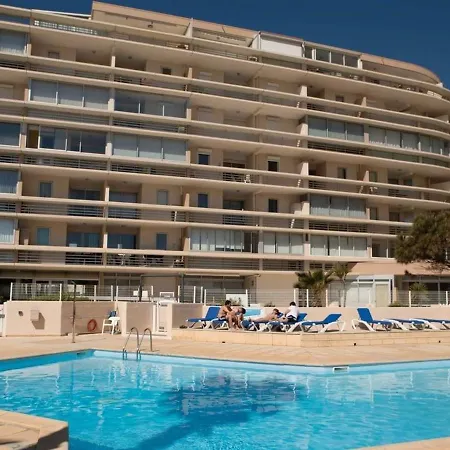 Apartment 2 Avec Piscine Et Terrasse, A 50m De La - Fr-1-748-9 *